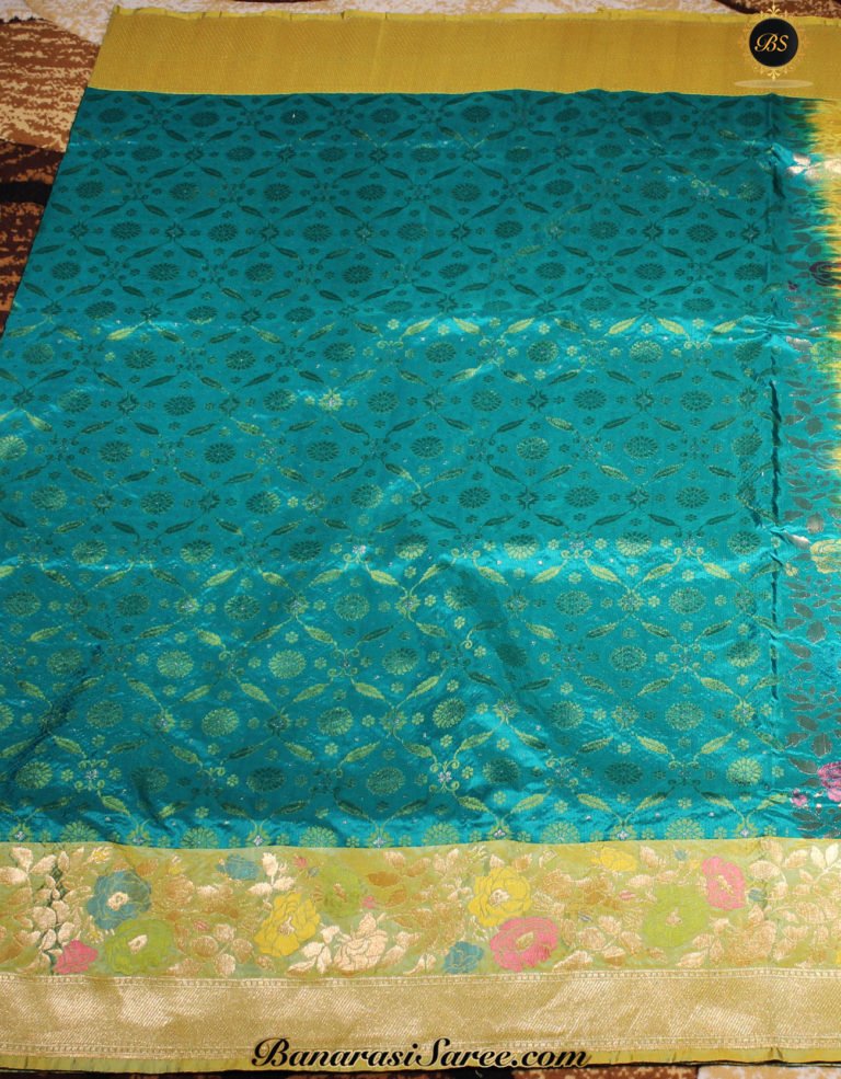 Pure Barnarasi Silk Katan Rama Green Zaal Tilfi Border Saree - Image 4