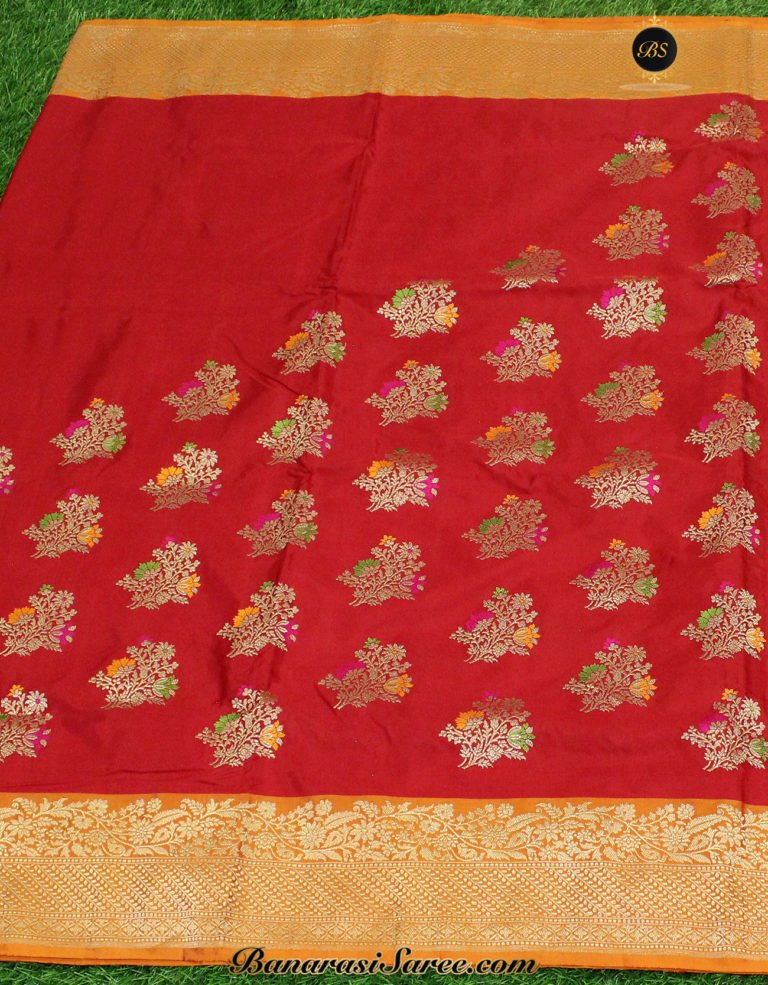 Pure Banarasi Handloom Katan Silk Red Color Shoulder Boota Saree - Image 4