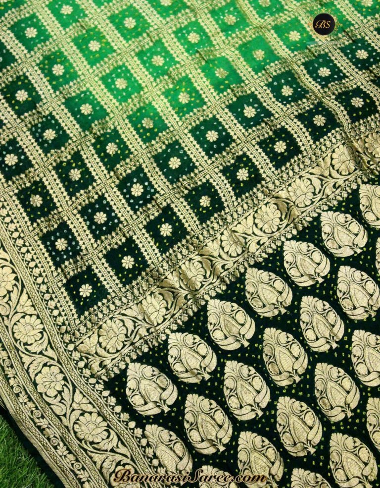 Pure Banarasi Handloom Green Color Bandhani Saree - Image 3