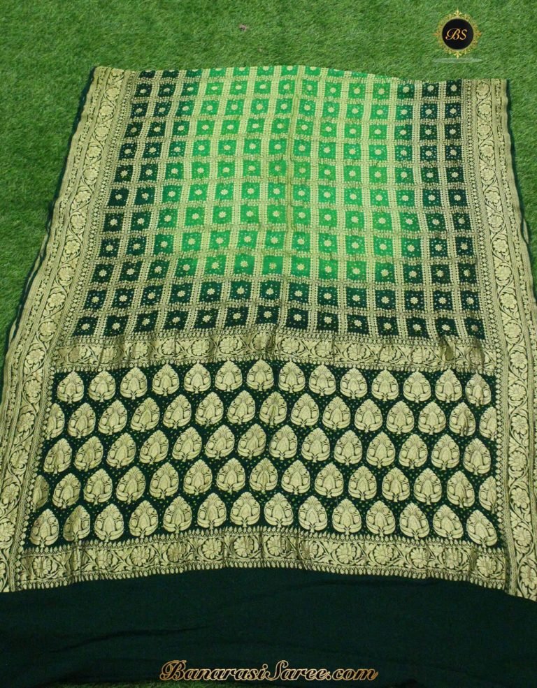 Pure Banarasi Handloom Green Color Bandhani Saree - Image 4