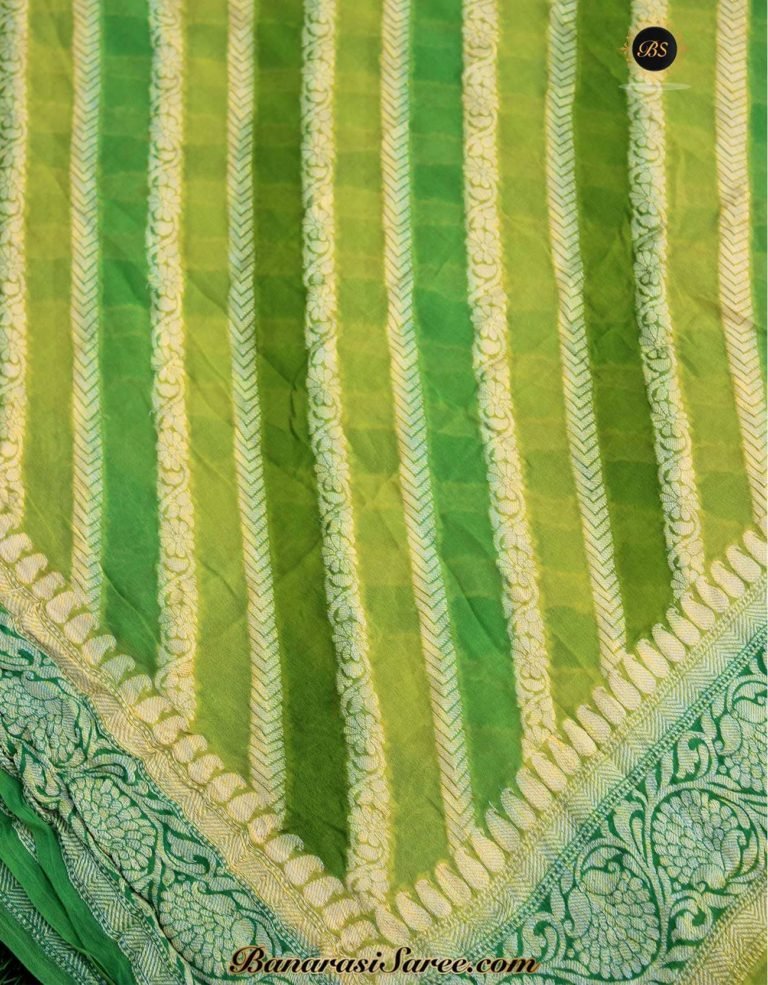 Pure Banarasi Handloom Khaddi Chiffon Green Color Rangkat Saree - Image 2