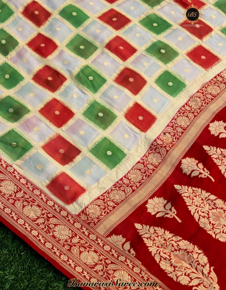 Pure Banarasi Handloom Khaddi Chiffon Multicolor Checkered Saree - Image 2