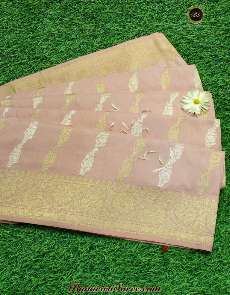 Pure Banarasi Handloom Katan Silk Pastel Pink Color Saree