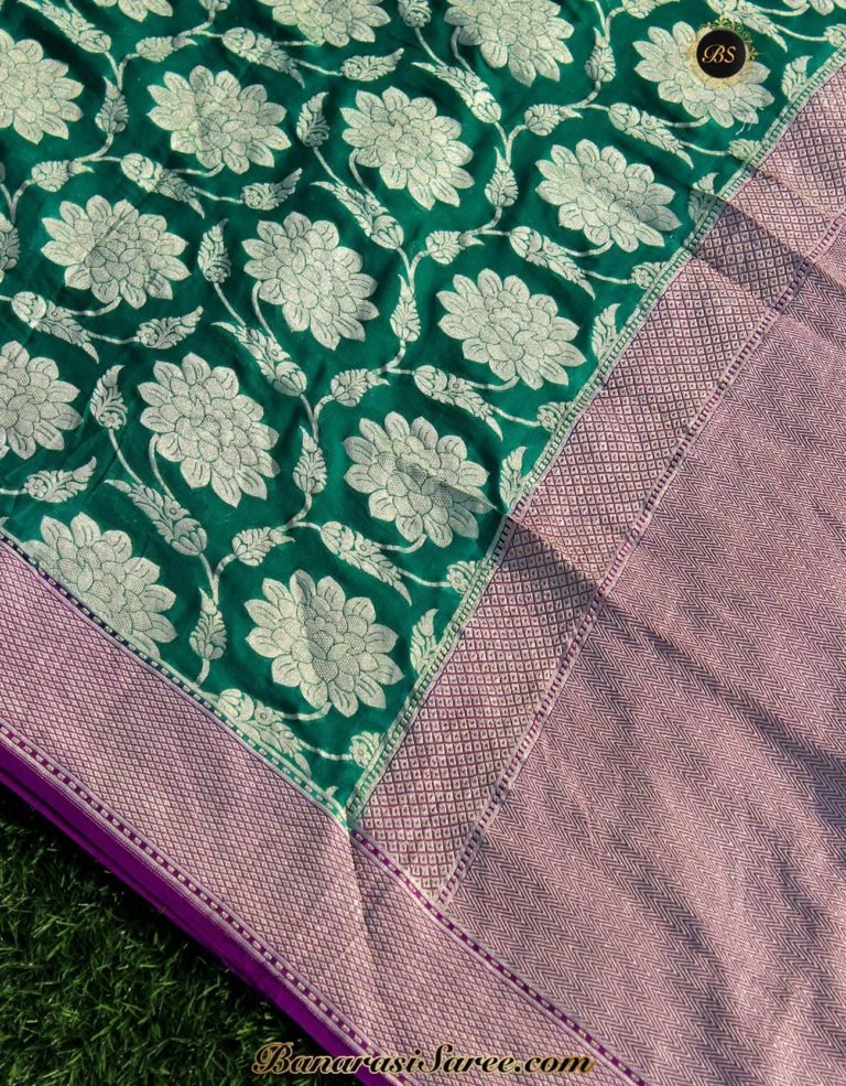 Pure Banarasi Handloom Khaddi Chiffon Forest Green Color Saree - Image 2