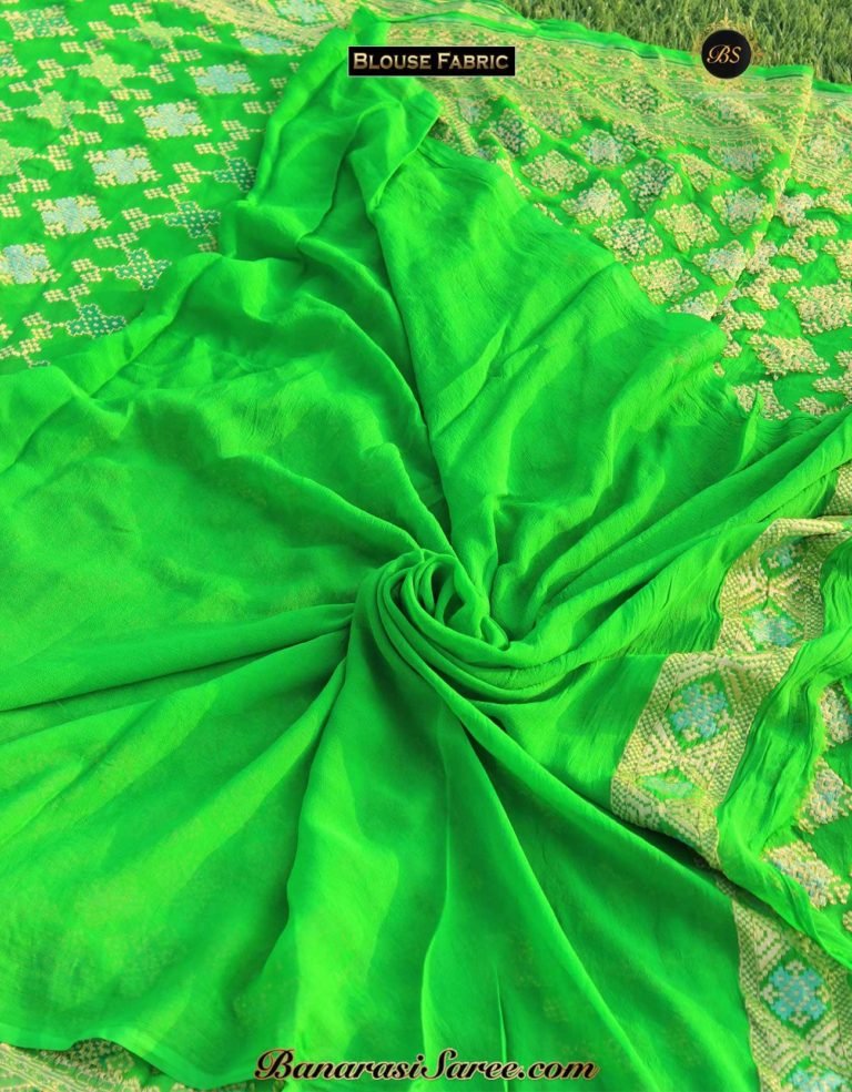 Pure Banarasi Handloom Khaddi Chiffon Green Color Gharchola Saree - Image 3