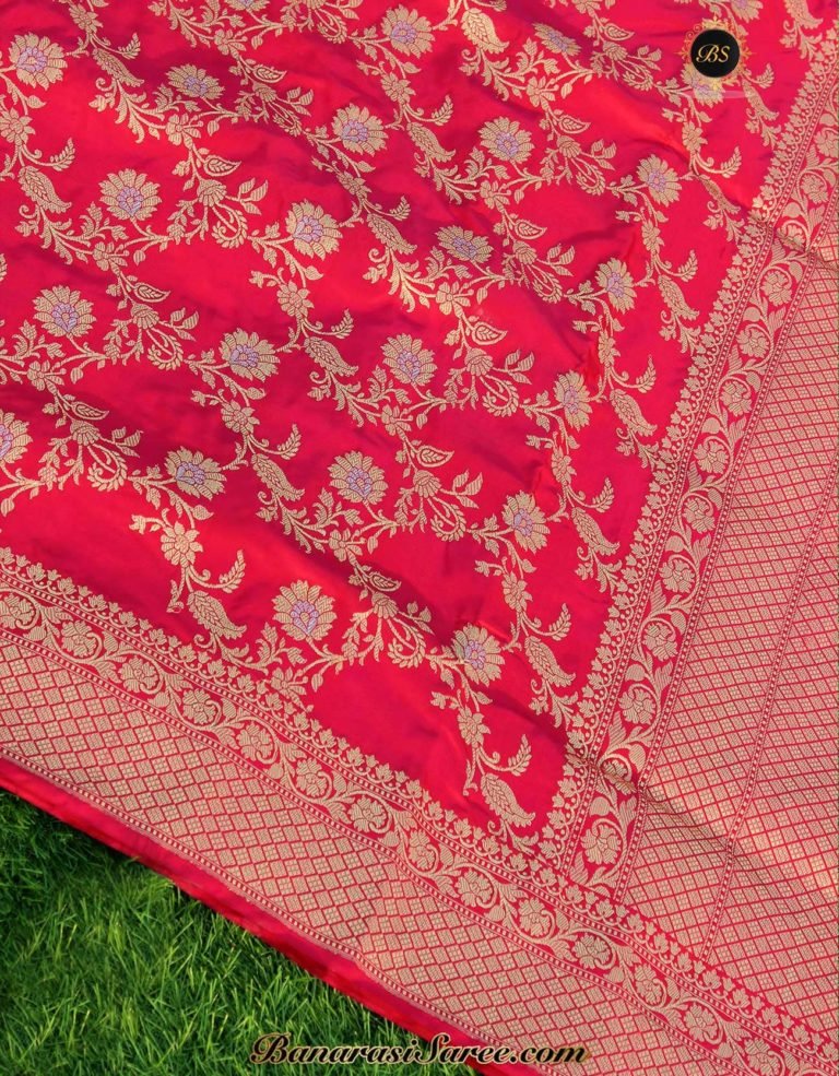 Pure Banarasi Katan Silk Roopa Sona Zari Jaal Saree - Image 3