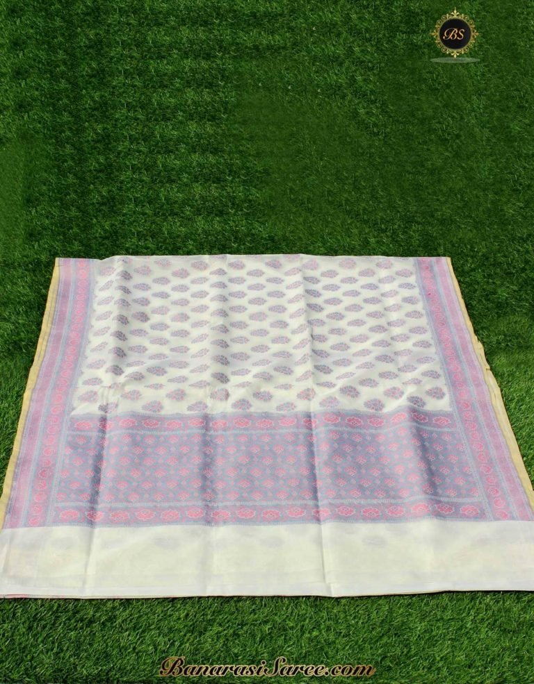 Banarasi Handloom Off White Color Cotton Boota Saree - Image 3