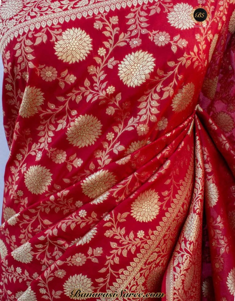 Banarasi Handloom Soft Silk Maroon Floral Jaal Saree - Image 2