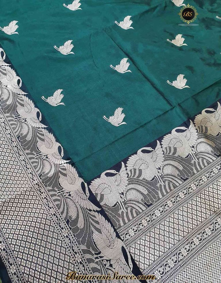 Pure Banarasi Handloom Katan Silk Bottle Green Bird Boota Border Saree - Image 2