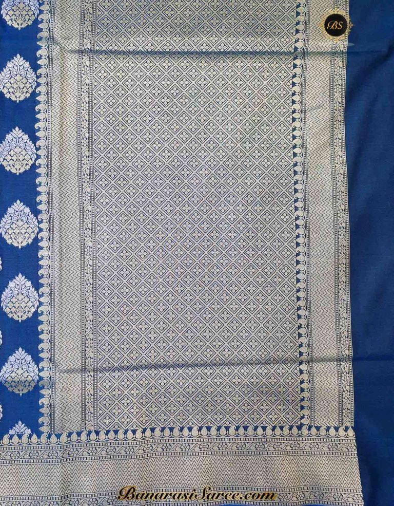 Banarasi Handloom Soft Silk Navy Blue Color Sona Roopa Boota Saree - Image 3