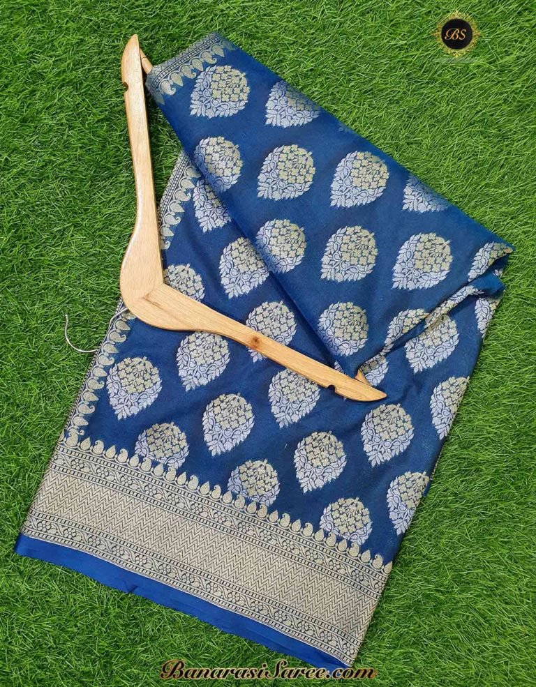 Banarasi Handloom Soft Silk Navy Blue Color Sona Roopa Boota Saree