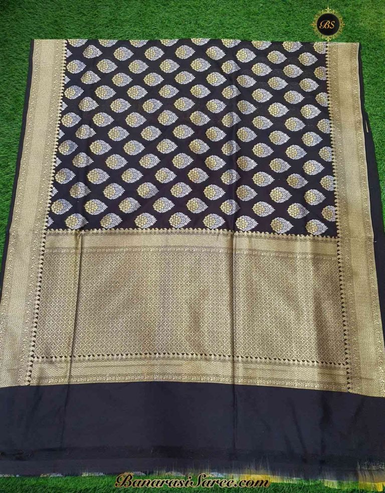 Banarasi Handloom Soft Silk Black Color Sona Roopa Boota Saree - Image 5
