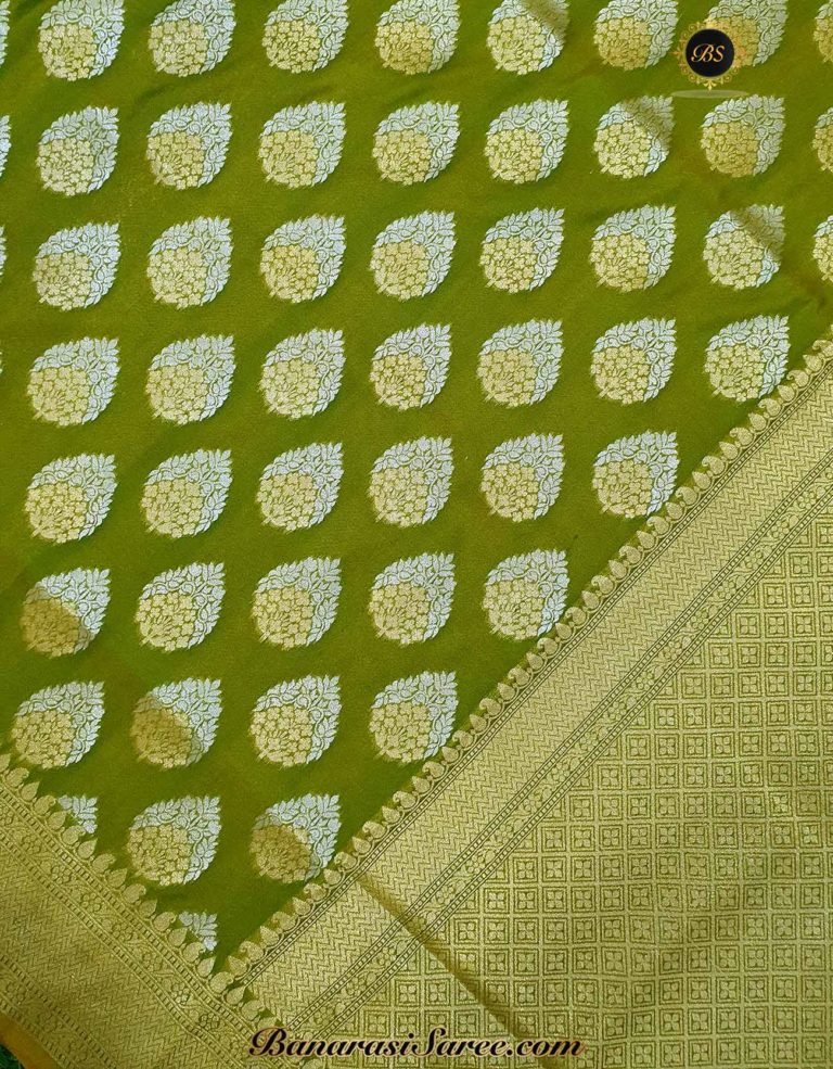 Banarasi Handloom Soft Silk Mehandi Green Color Sona Roopa Boota Saree - Image 2