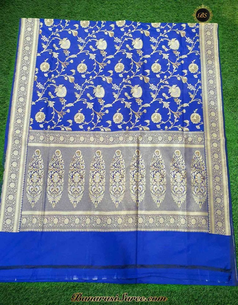 Banarasi Handloom Soft Silk Royal Blue Color Sona Roopa Jaal Saree - Image 6