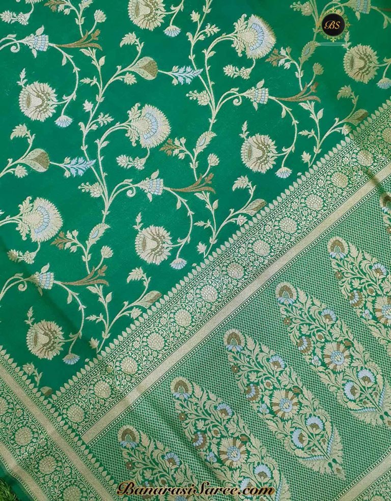 Banarasi Handloom Soft Silk Dark Green Color Sona Roopa Jaal Saree - Image 2